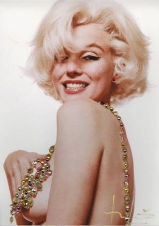 Fotografie Stern - Marilyn Boob Smile (1962)