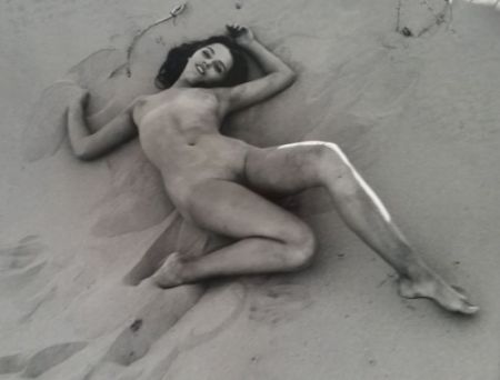 Fotografie De Dienes  - Nu sur le sable