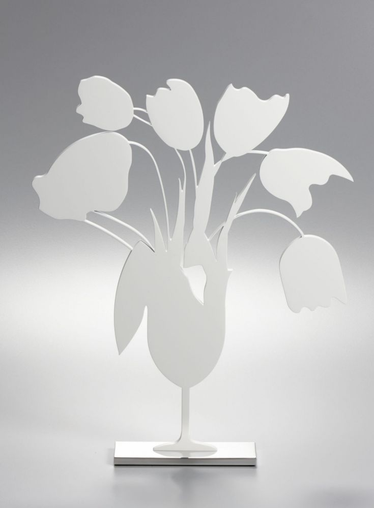 Keine Technische Sultan - White tulips and vase, April 4, (Sculpture)