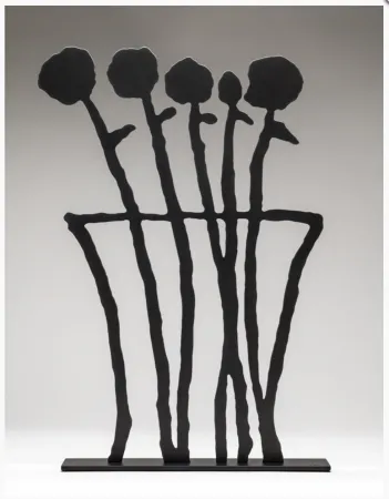 Keine Technische Baechler - Black Flowers Sculpture