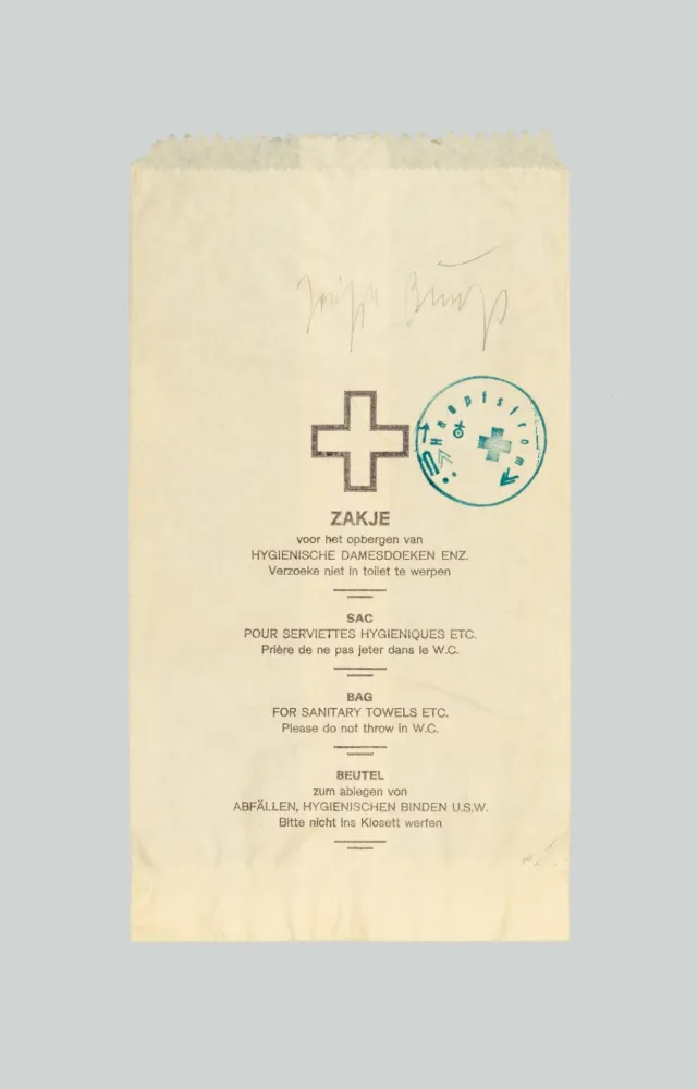 Keine Technische Beuys - DDR Tüten