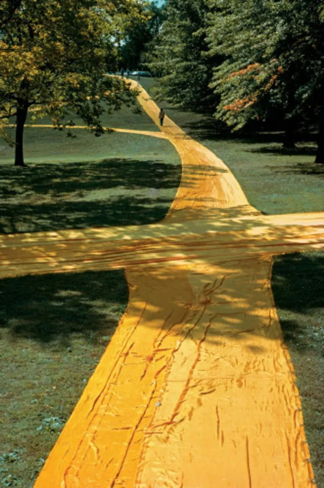Fotografie Christo - Wrapped Walkways Detail WW-451