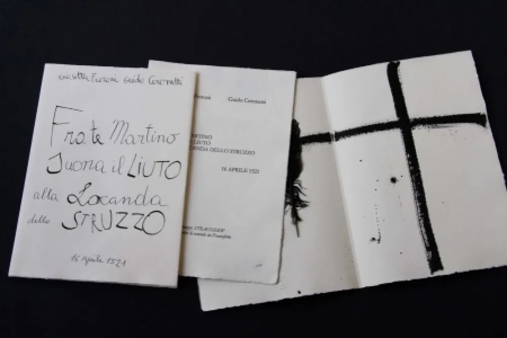 Illustriertes Buch Fioroni - Frate Martino suona il liuto alla locanda dello struzzo