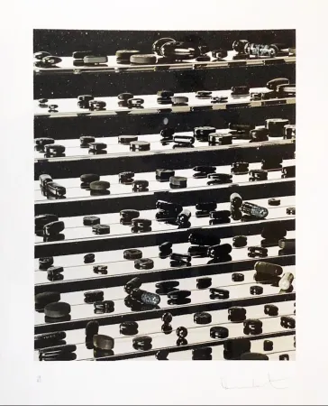 Keine Technische Hirst - Dead Black Brilliant Utopia