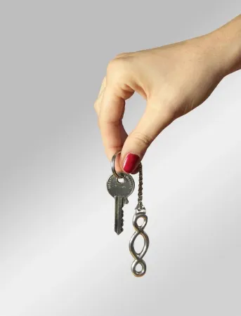 Siebdruck Pistoletto - Chiavi in mano