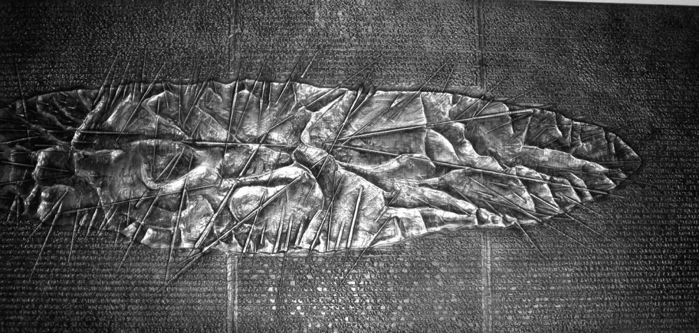 Illustriertes Buch Pomodoro - Sette frammenti da l'Arte dell'uomo primordiale