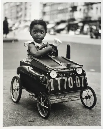 Fotografie Stein - Girl in Car, New York 