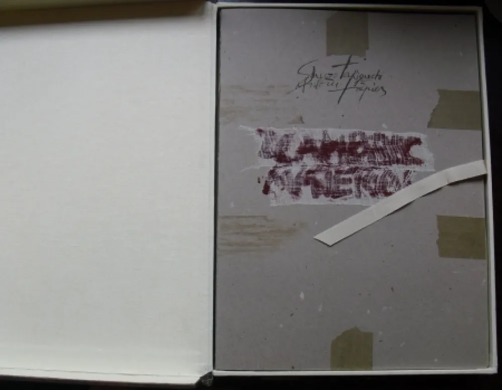 Illustriertes Buch Tàpies - Llambrec material  