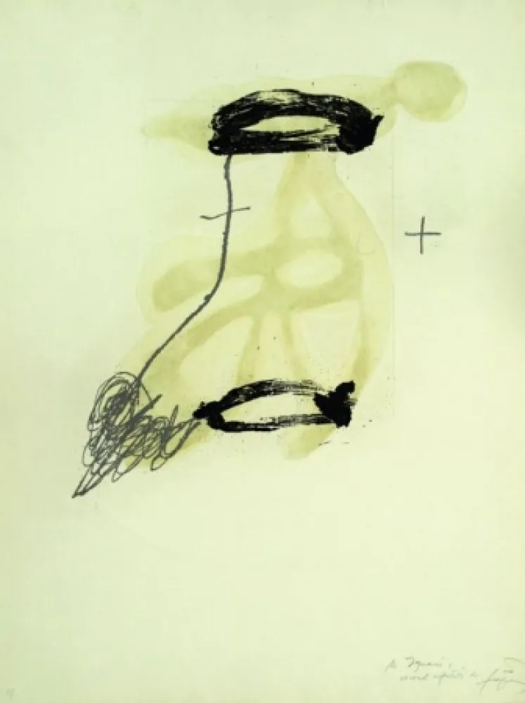 Radierung Tàpies - UN FRAGMENT DE STATUE DANS L’HERBE D’UN ENCLOS ENCORE DÉSERT